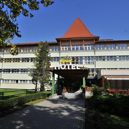 Sport Hotel Debrecen Extérieur photo